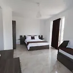 بيت ضيافة Golden Reef
